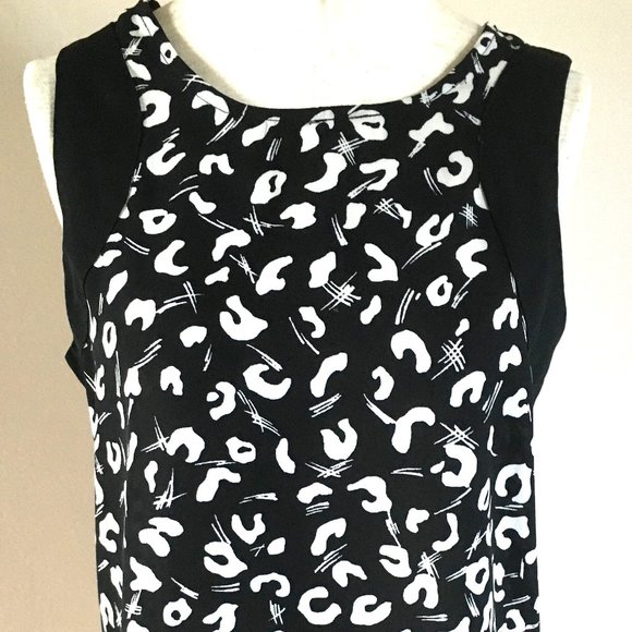 Black and White Blouse Open Back - Picture 1 of 6